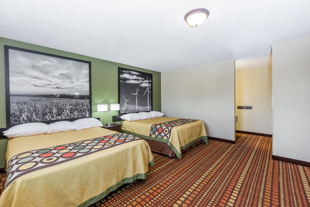Super 8 By Wyndham Adair Ia Ξενοδοχείο Δωμάτιο φωτογραφία